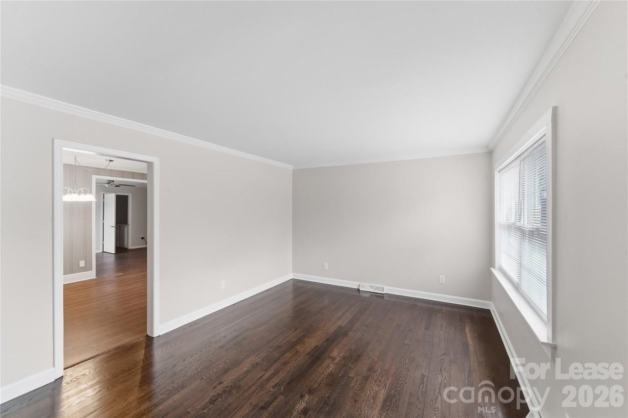 4000 Fieldcrest Rd - Photo 7 of 24