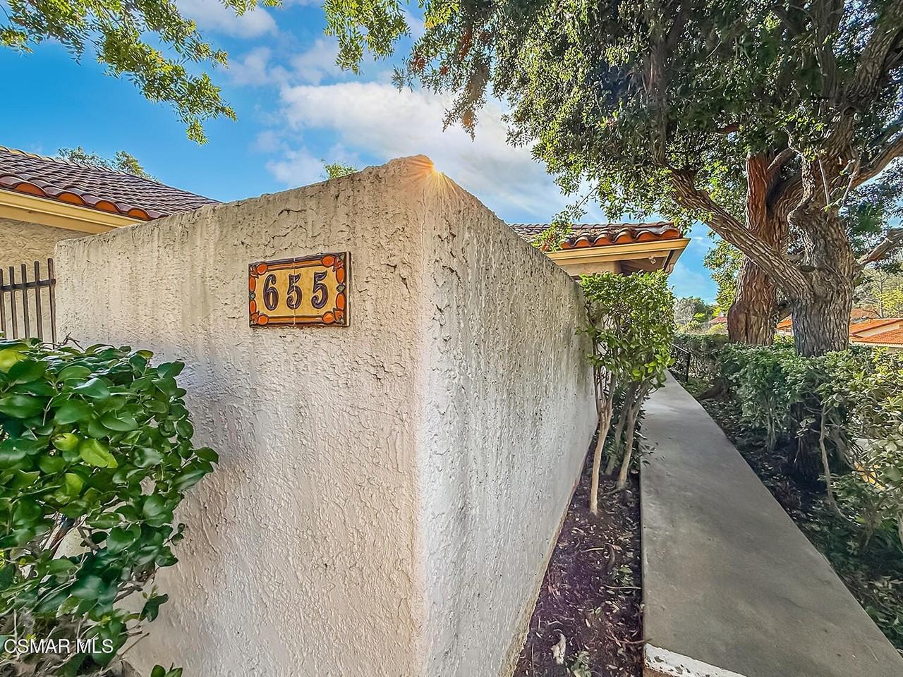 655 Arroyo Oaks Dr - Photo 7 of 50