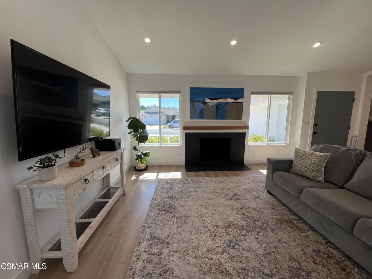 545 Shenandoah St - Photo 6 of 19