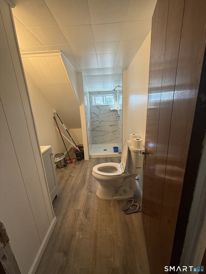 117 Palm St Unit 3 - Photo 4 of 14