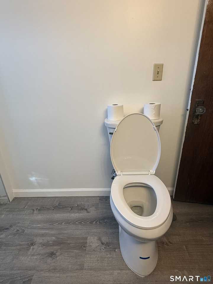 117 Palm St Unit 3 - Photo 6 of 14