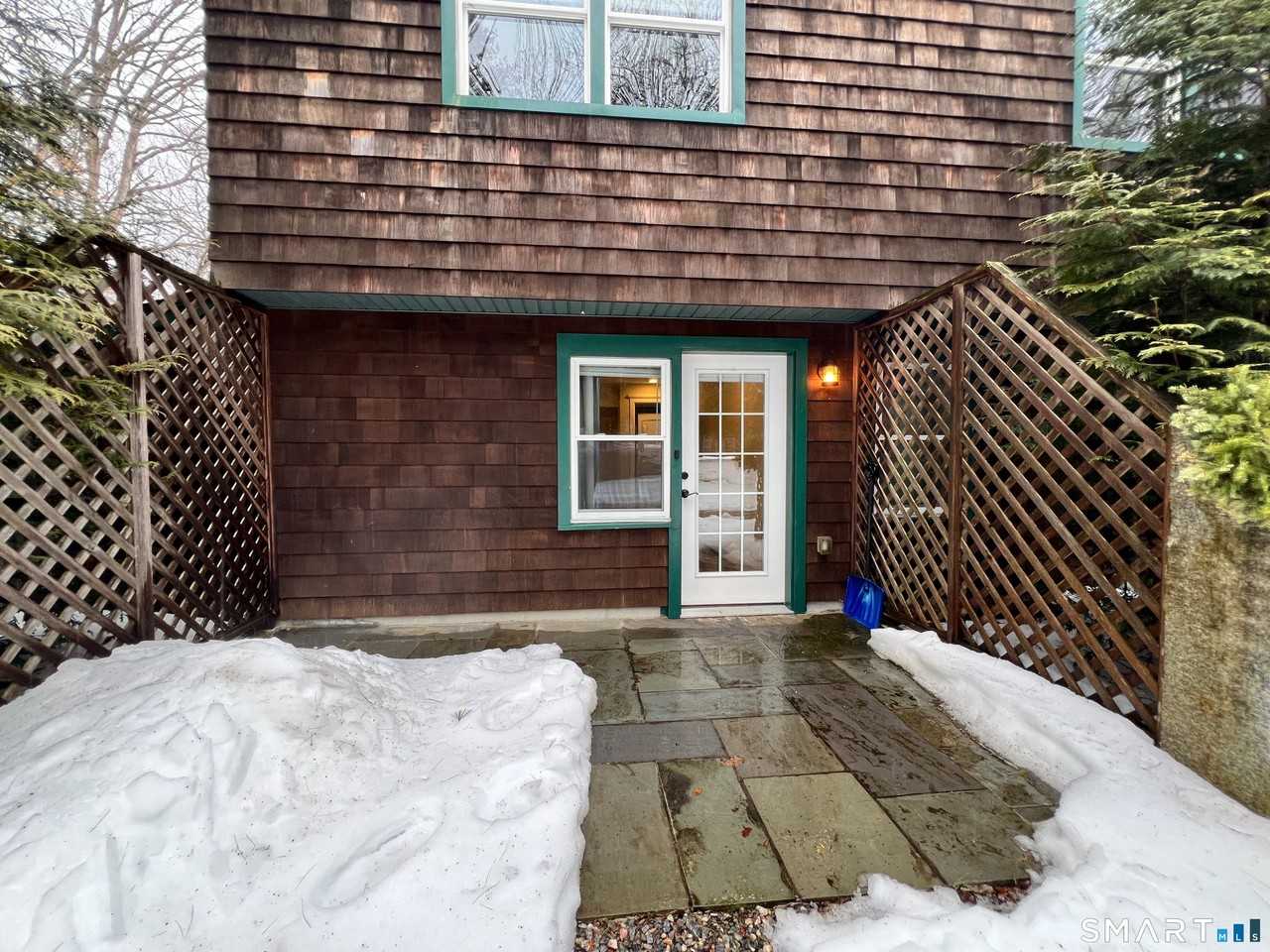 133 Boston Post Rd - Photo 2 of 26