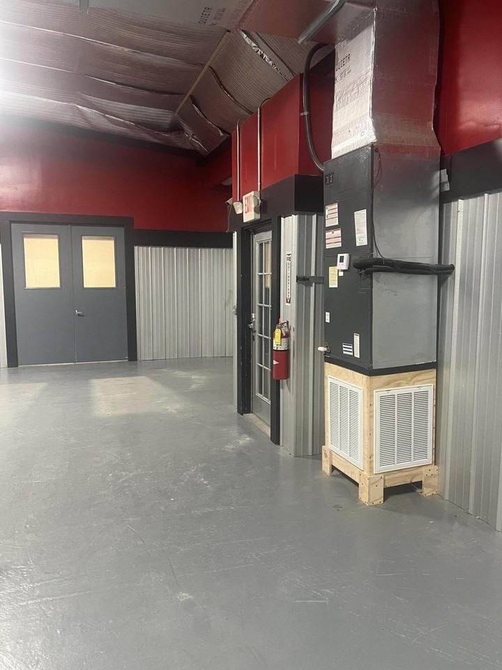 922 Denton Blvd Nw Unit 1 - Photo 4 of 6