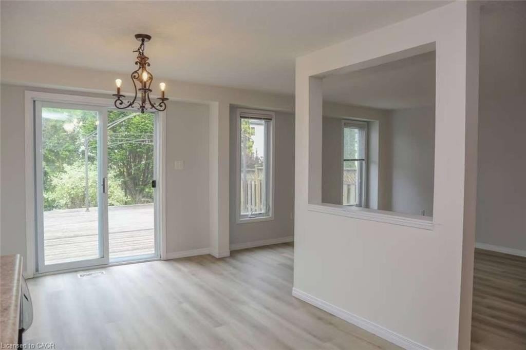 998 Creekside Dr - Photo 7 of 16