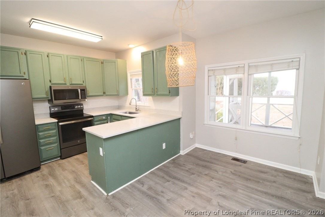 2704 Thurrock Dr - Photo 6 of 35