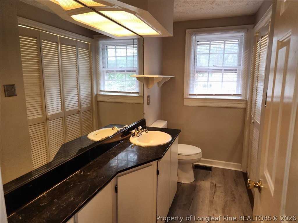 612 Greenland Dr - Photo 7 of 19