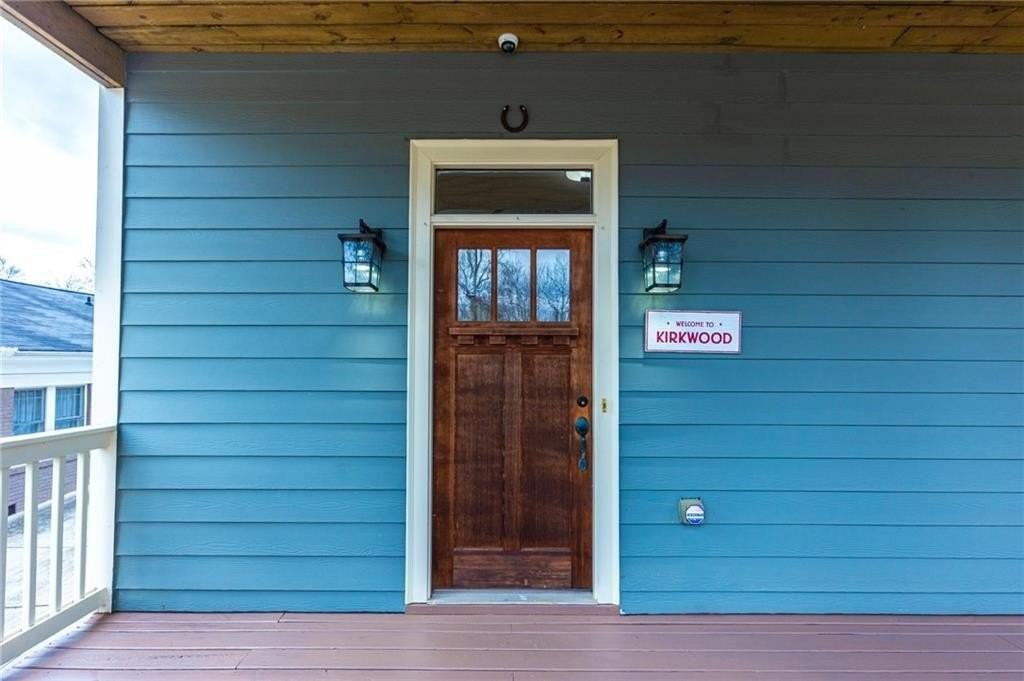 2288 Oakview Rd Ne - Photo 6 of 50