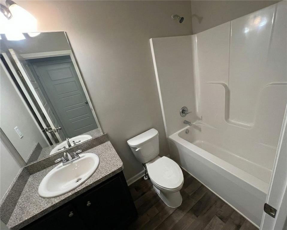 3463 Silver Chase Ct - Photo 3 of 11