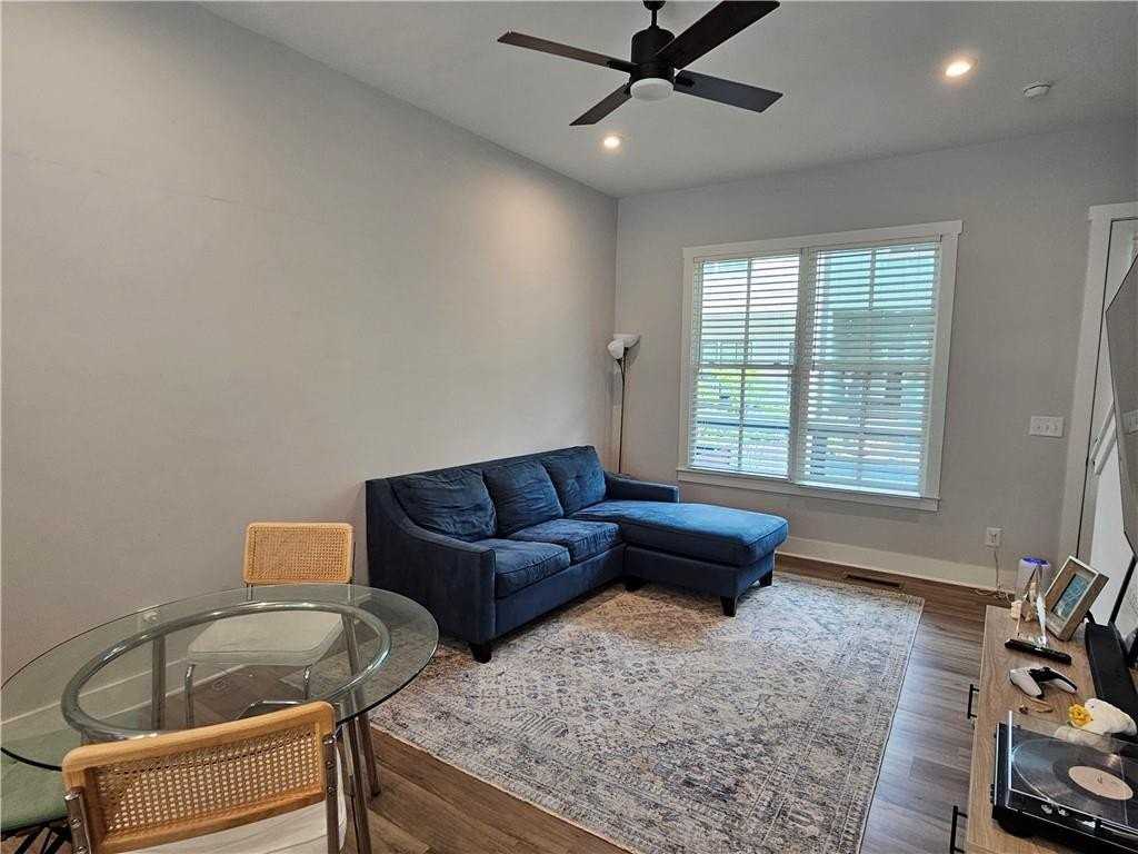 732 Perch Pl - Photo 4 of 25