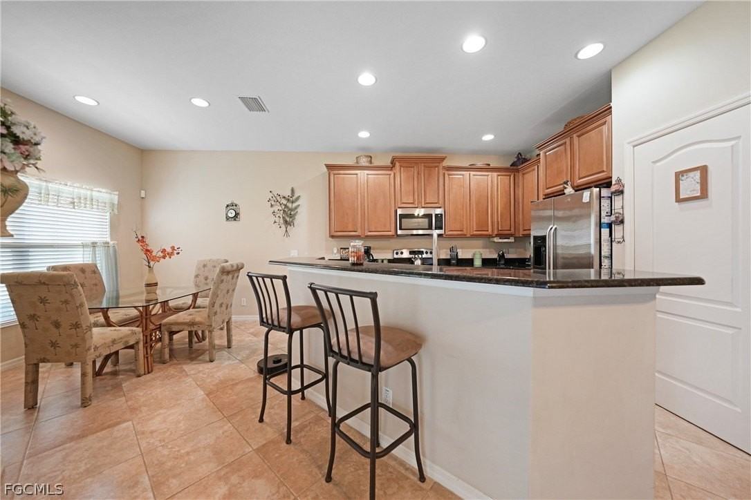 2454 Blackburn Cir - Photo 6 of 29