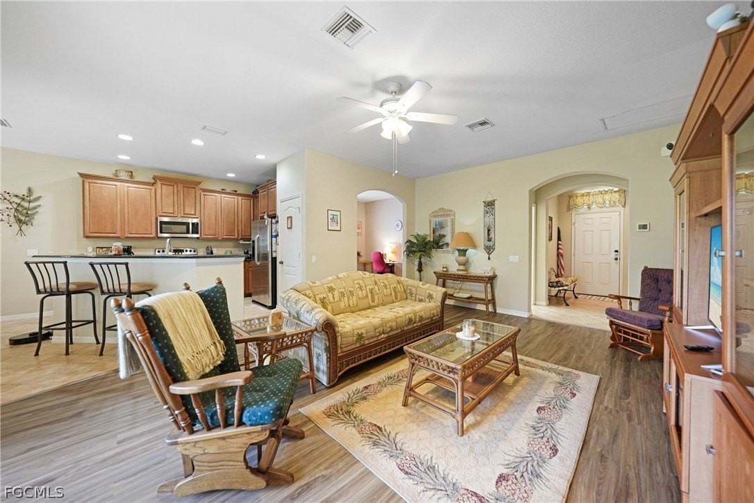 2454 Blackburn Cir - Photo 7 of 29