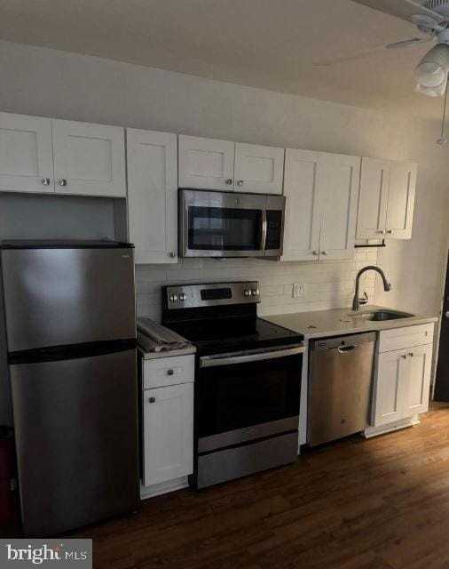 2534 Poplar St #B - Photo 2 of 6