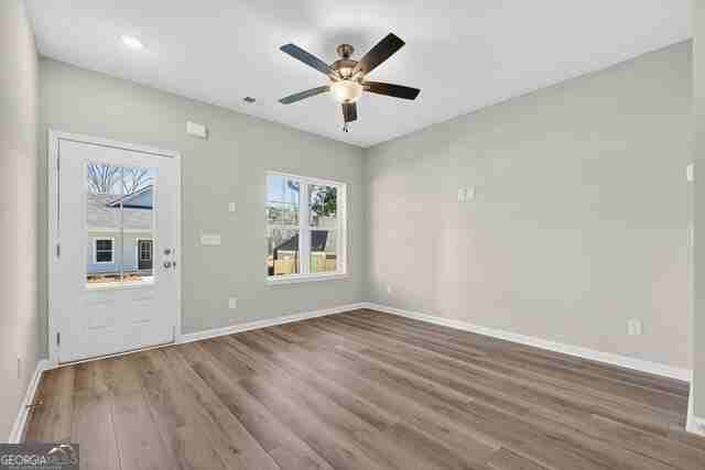 3 Crown St - Photo 6 of 27