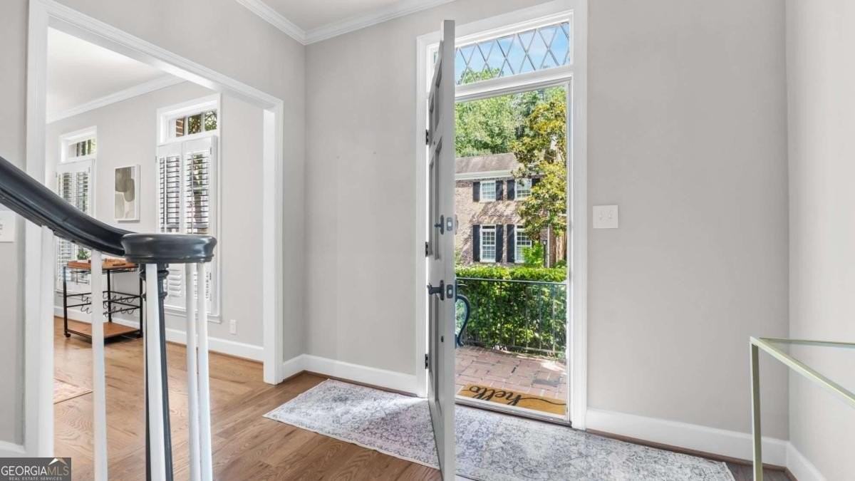 3532 Paces Pl Nw - Photo 4 of 45