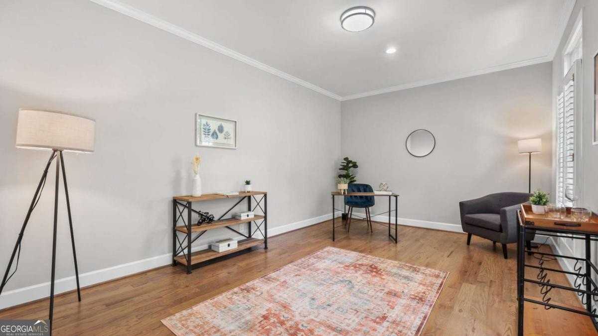 3532 Paces Pl Nw - Photo 5 of 45