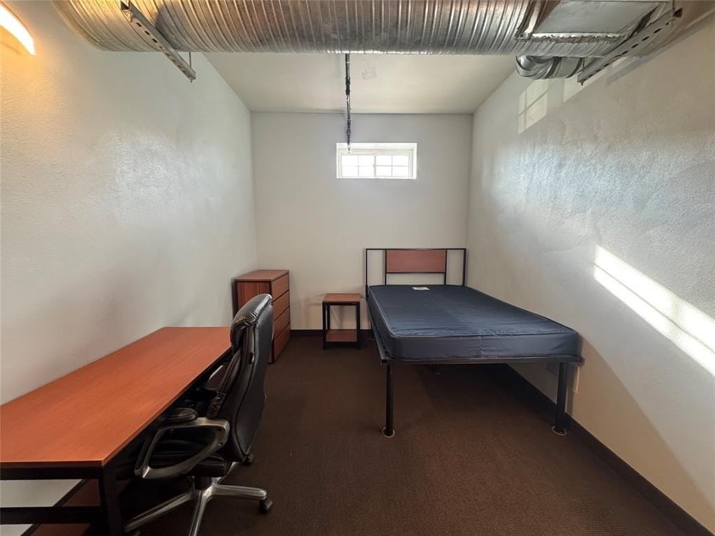 135 Washington St - Photo 4 of 13