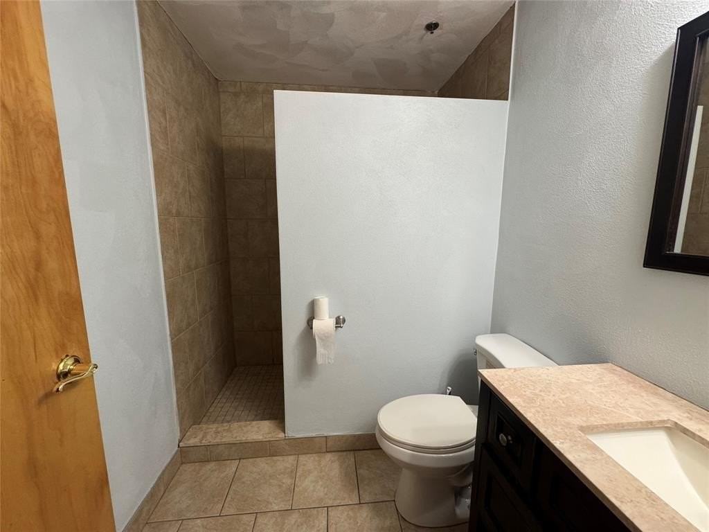 135 Washington St - Photo 5 of 13