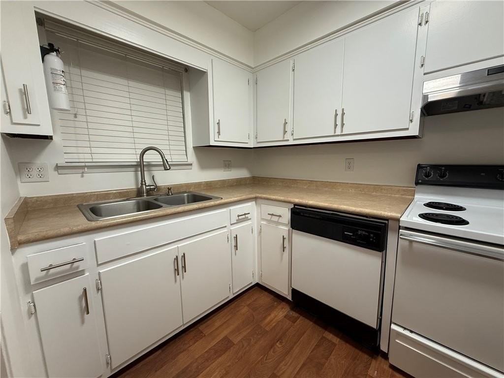 902 Darling Ave - Photo 6 of 15