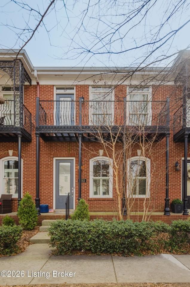 9312 Norton Commons Blvd