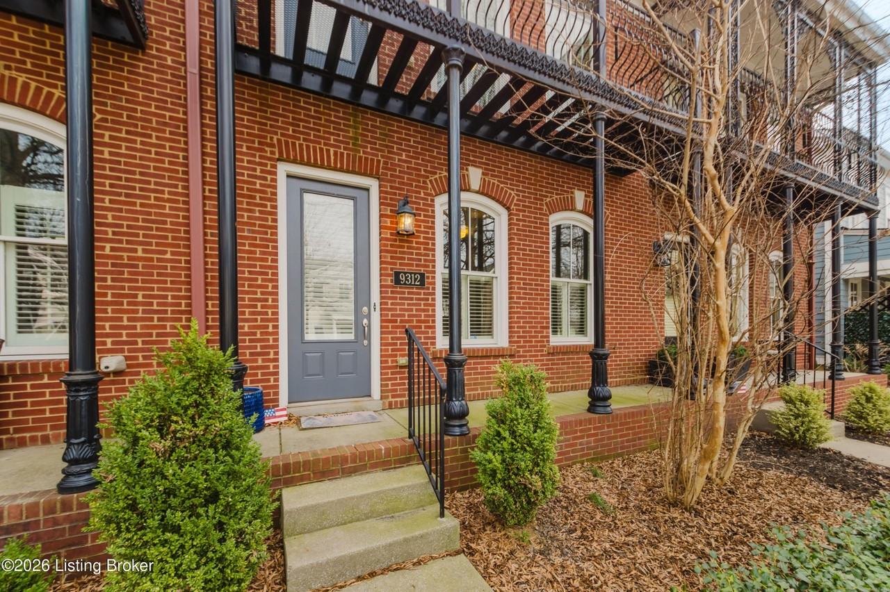 9312 Norton Commons Blvd - Photo 2 of 36