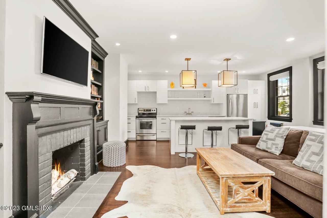 169 Mason St #1D - Photo 4 of 17