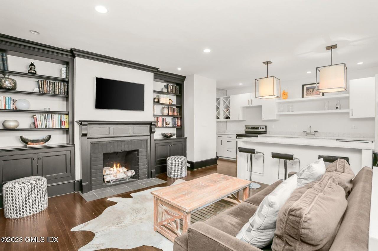 169 Mason St #1D - Photo 5 of 17