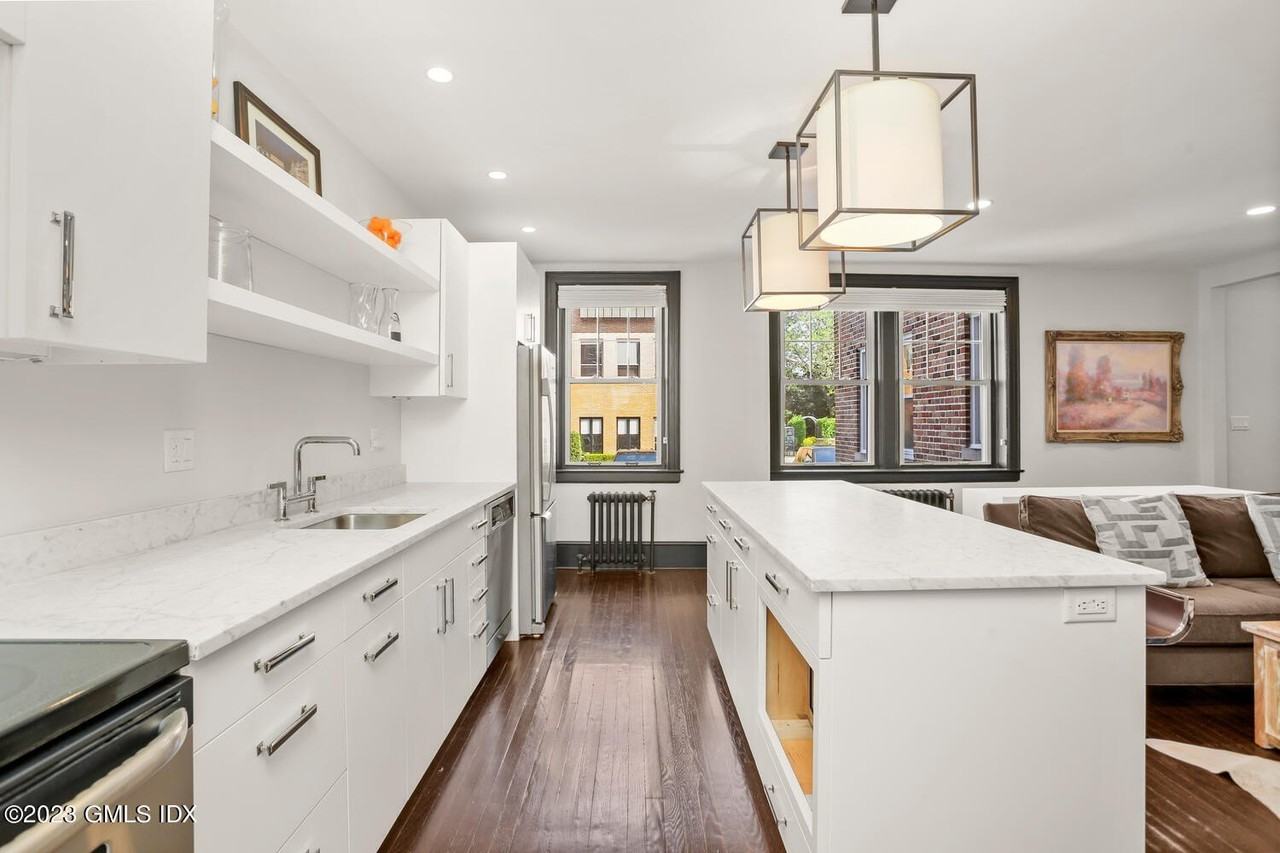 169 Mason St #1D - Photo 7 of 17