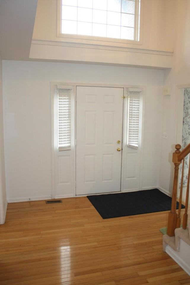 165 Rockwood Ct - Photo 3 of 28