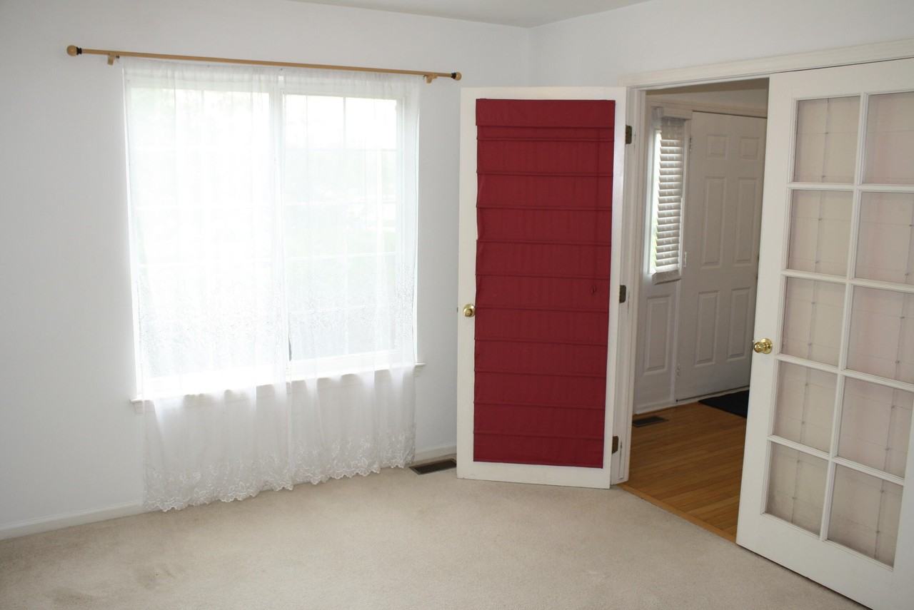 165 Rockwood Ct - Photo 6 of 28