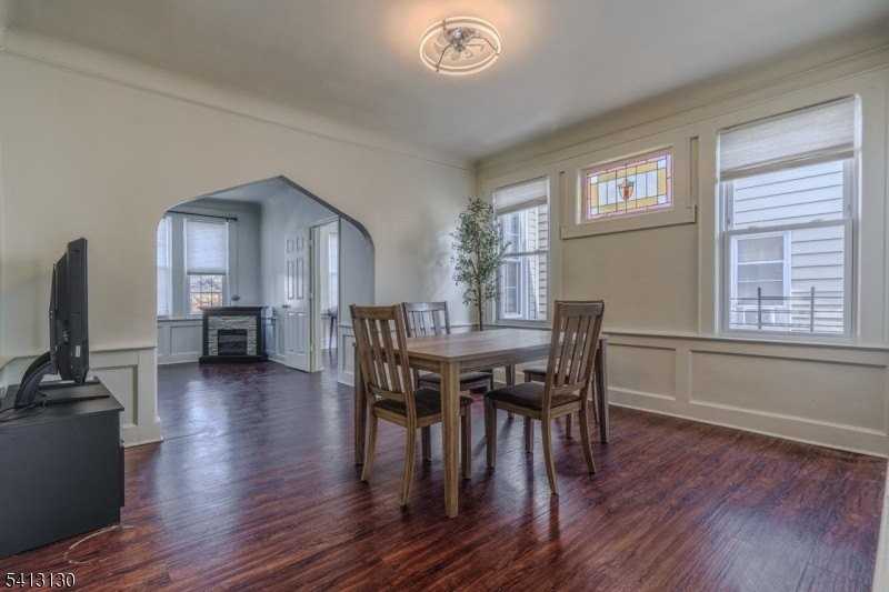 172 Goldsmith Ave - Photo 7 of 14