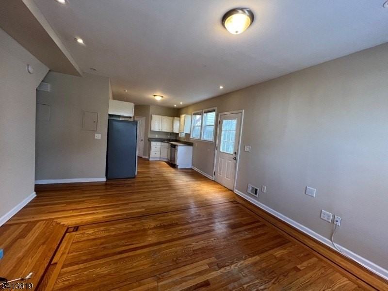 163 E 22nd St #1 - Photo 2 of 5