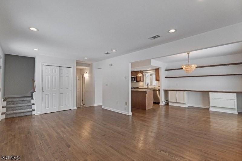 8 Somerset Hills Ct #E - Photo 4 of 23