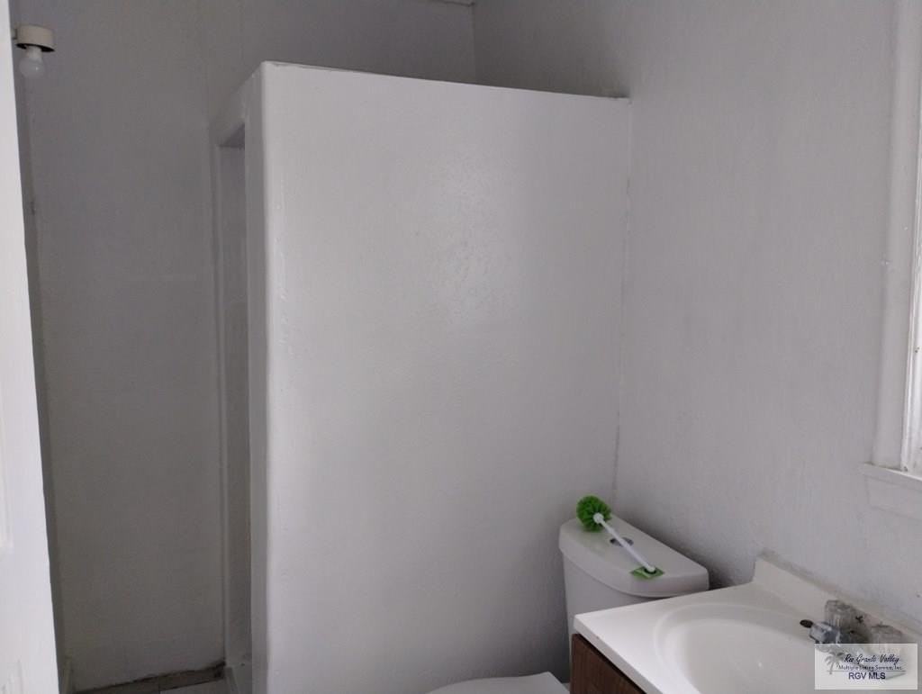 110 S Arroyo S ARROYO CITY BLVD. unit: 15 #15 - Photo 6 of 6