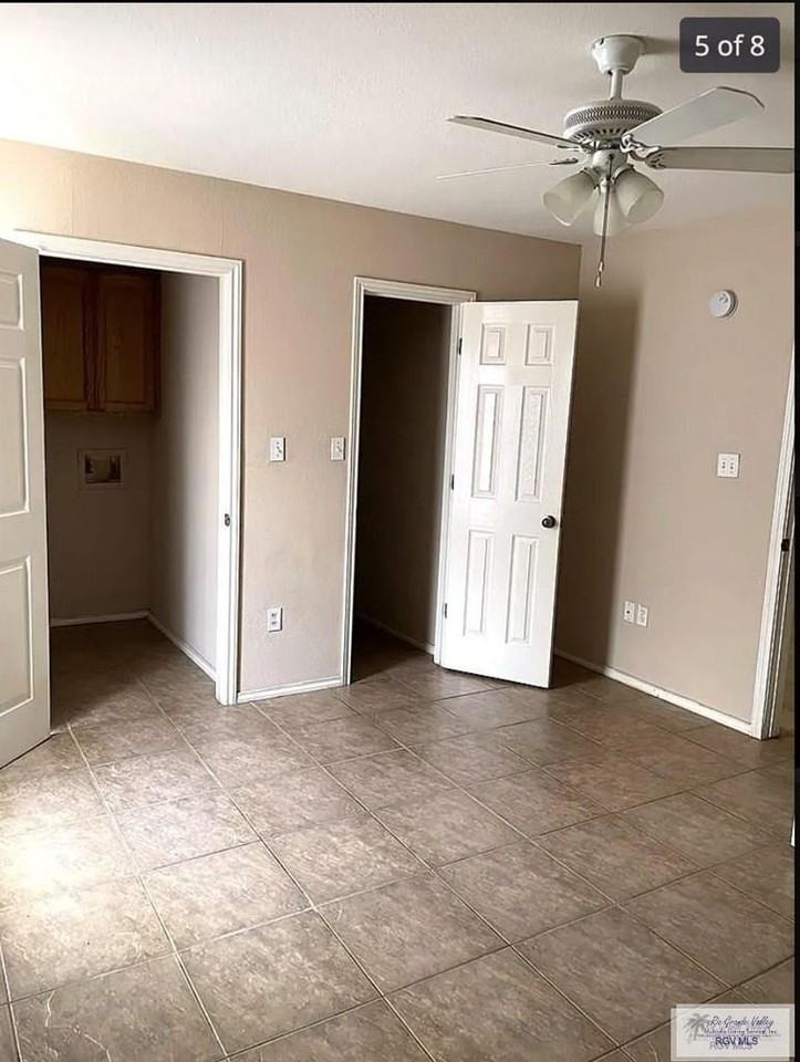 7530 BEDDOES AVE unit: A #A - Photo 4 of 8