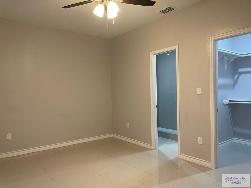 4314 Ramona Cir Apt B #B - Photo 6 of 10