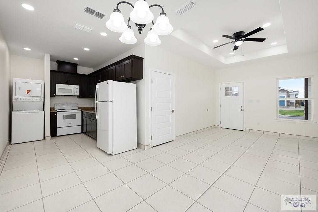 2225 S Valley Cir #B - Photo 5 of 12