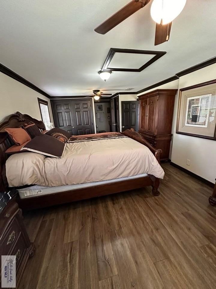 222 W 2nd St - Photo 6 of 13