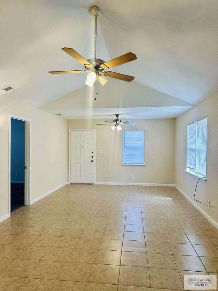 22834 Angel St - Photo 3 of 15