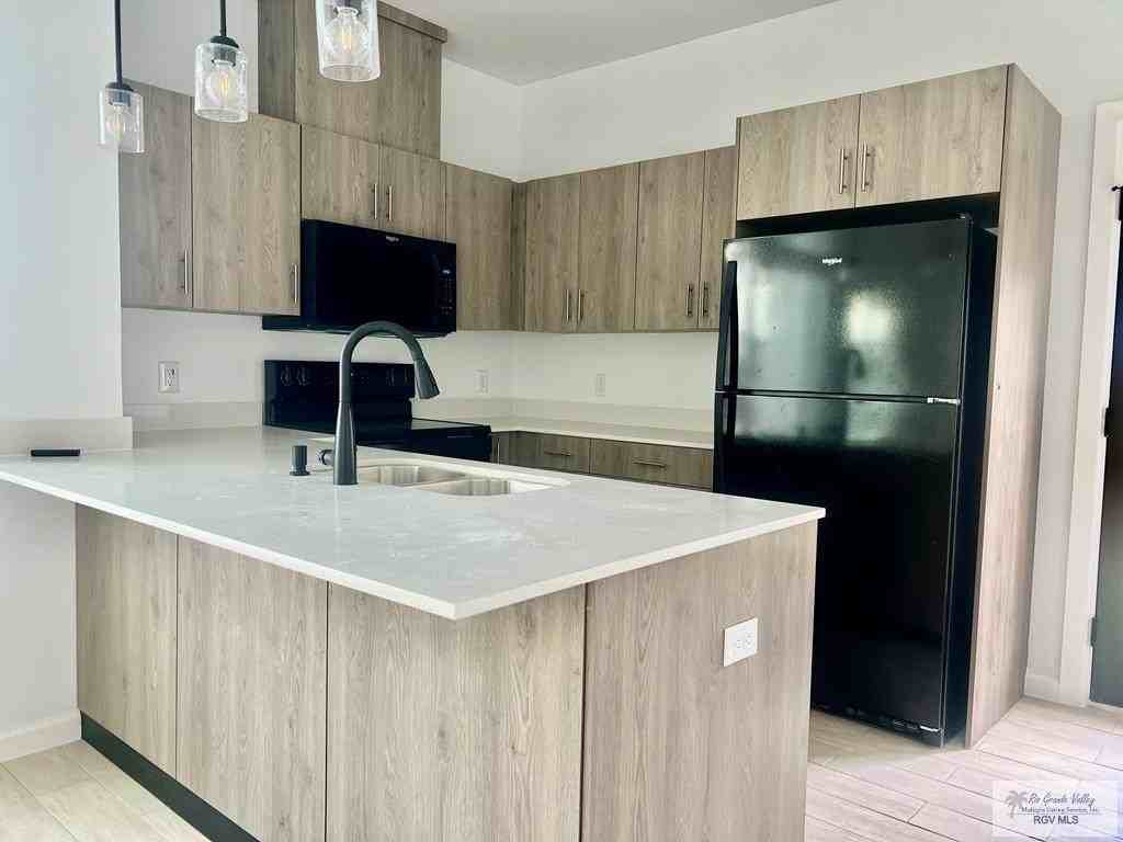 3544 Hidalgo Cir #A - Photo 5 of 17