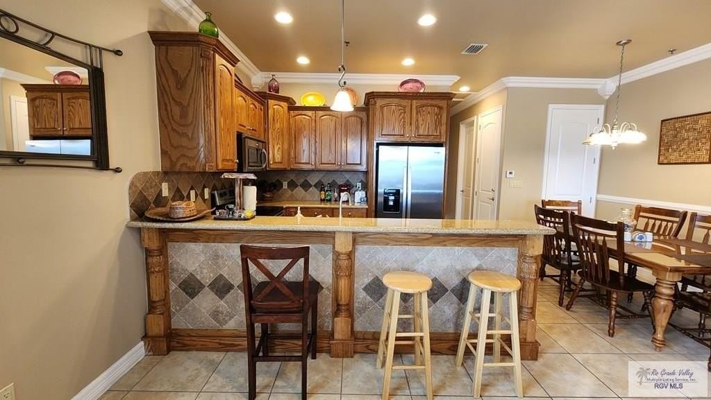 106 W Capricorn Dr - Photo 5 of 22