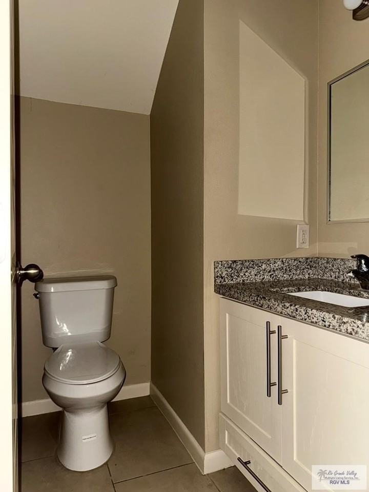 6004 Danubio Ct #8 - Photo 4 of 14