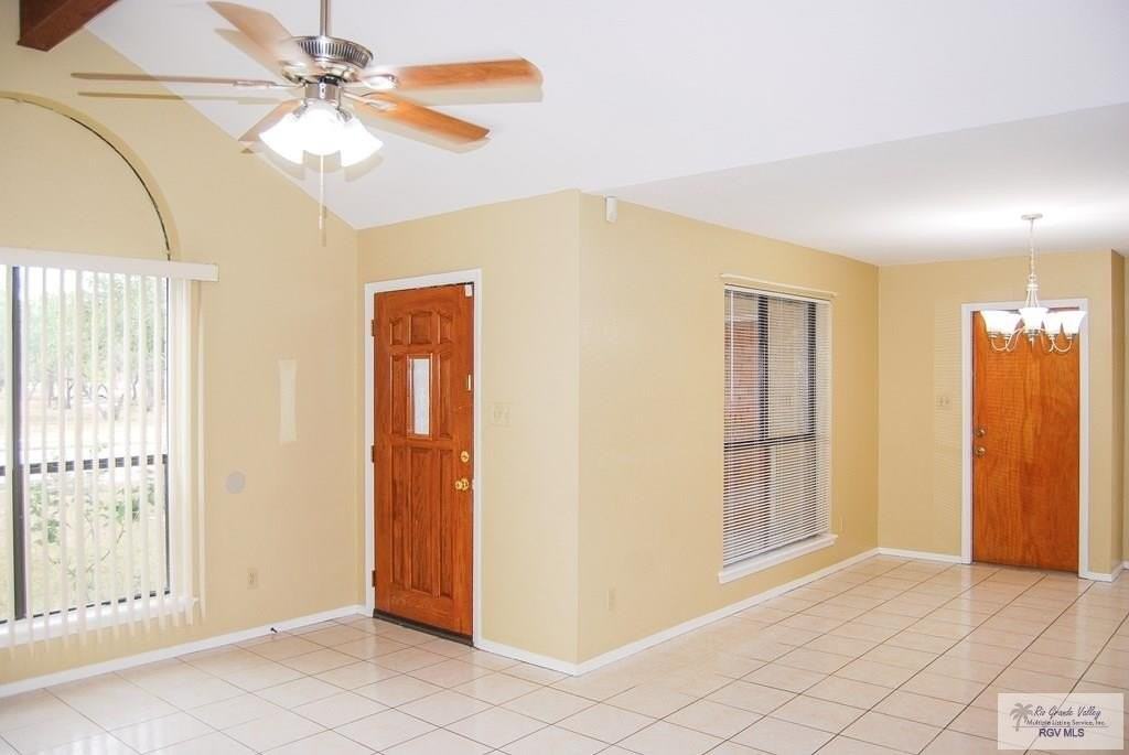 609 Gulfwind Way - Photo 4 of 17