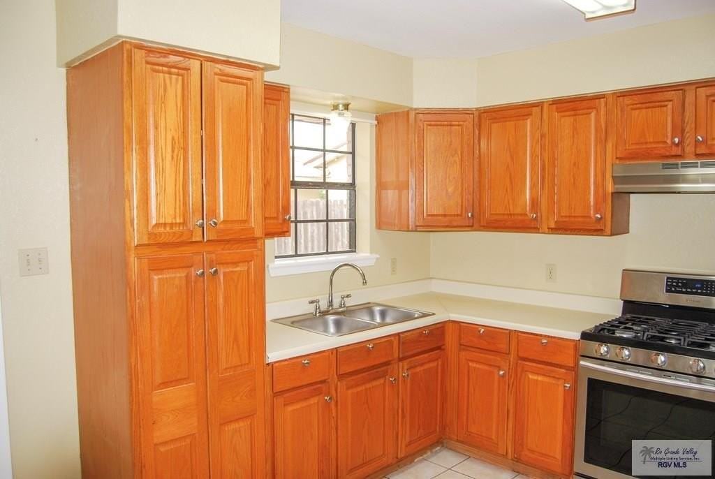 609 Gulfwind Way - Photo 6 of 17