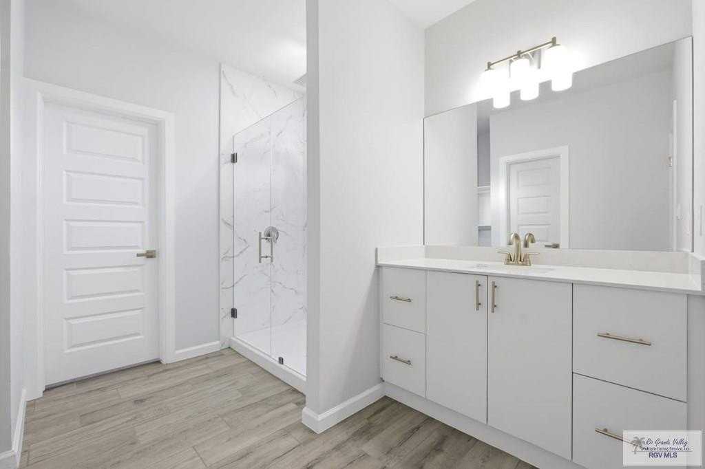 1604 Clinton Lot 2 #LOT2 - Photo 7 of 15