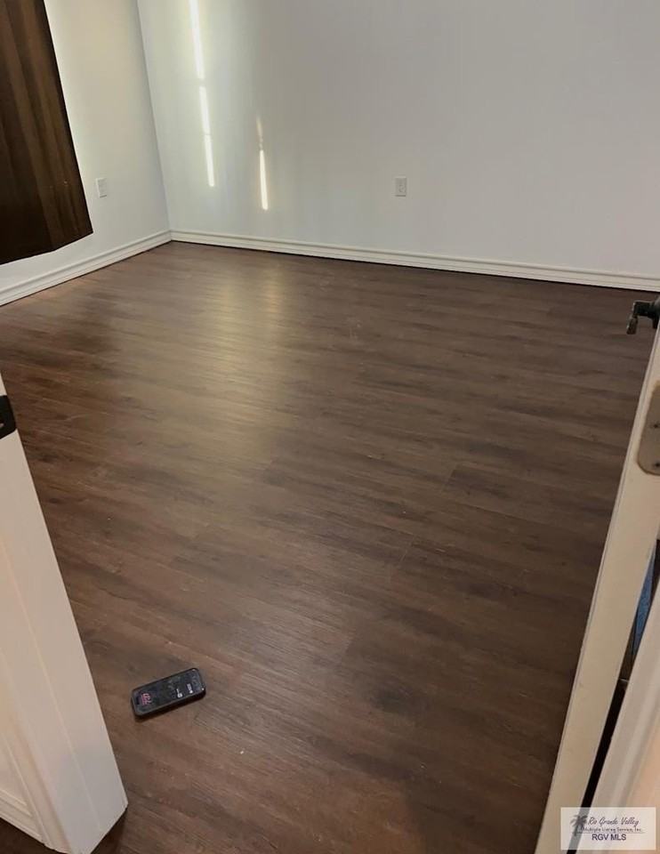 1420 Codorniz Dr - Photo 4 of 8