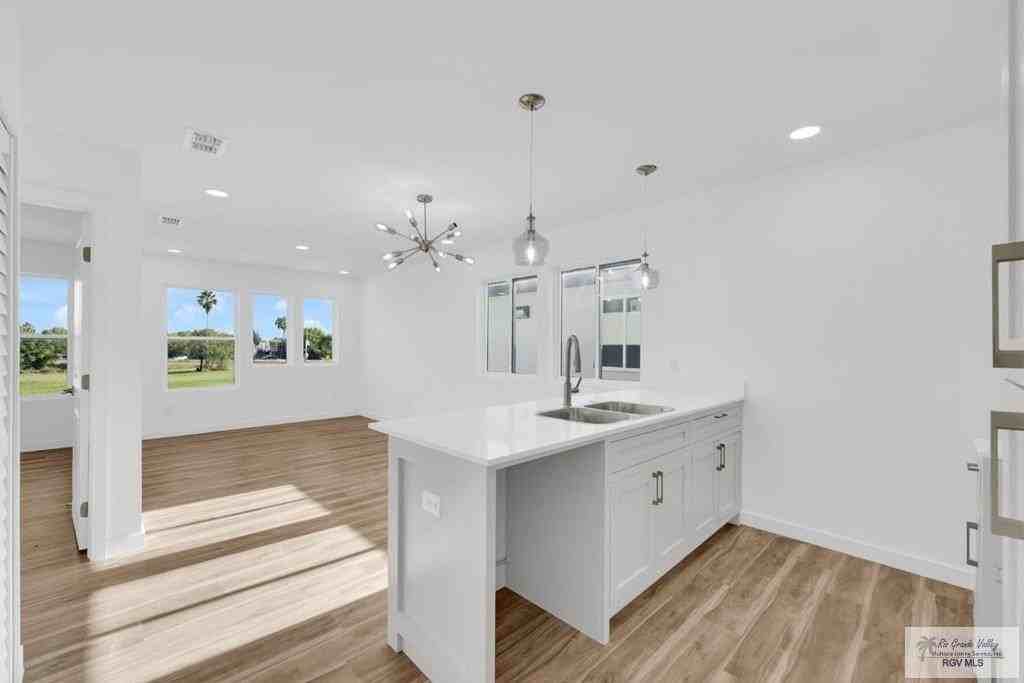 Gamez Dr #221B - Photo 4 of 14