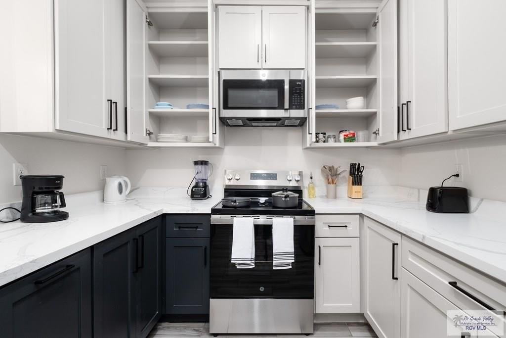 3569 Hidalgo Cir Unit B #B - Photo 2 of 14