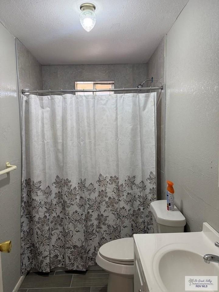 166 Ramireno Ln - Photo 7 of 11