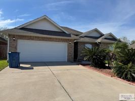 featured image of 3428 Heritage Cir