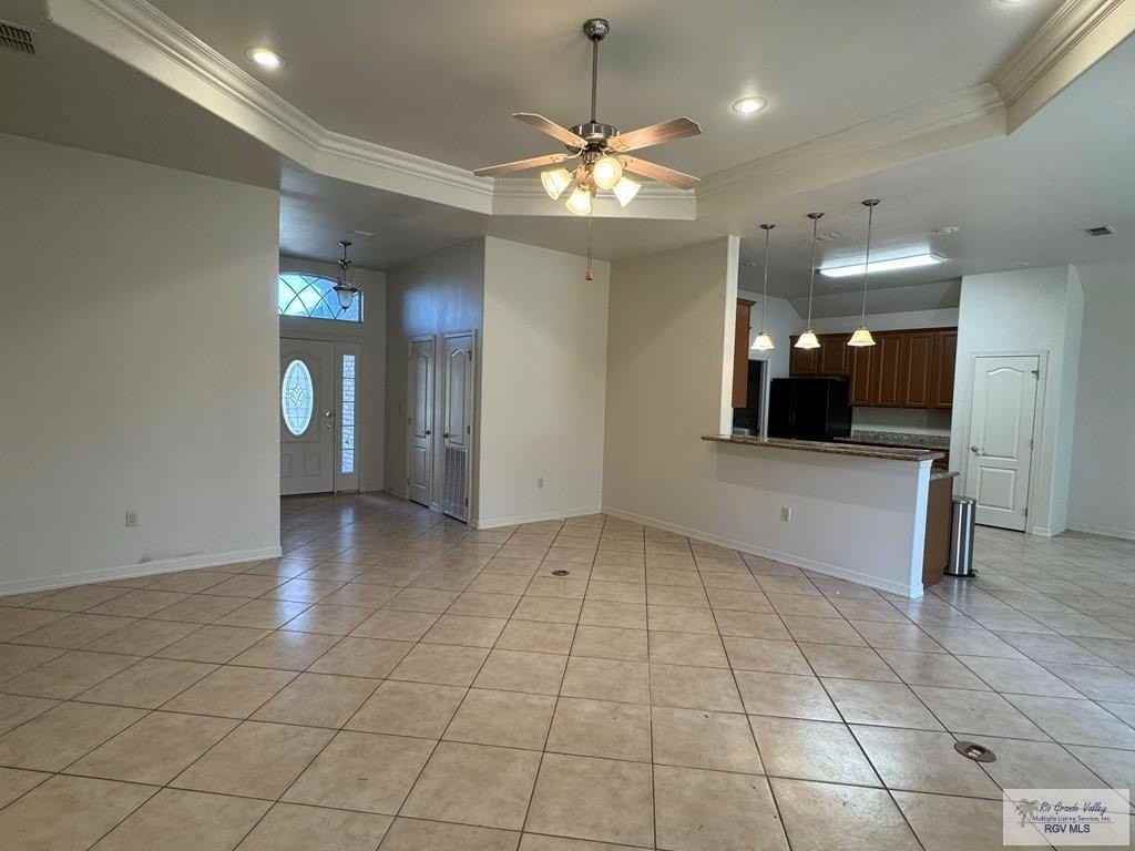 3428 Heritage Cir - Photo 6 of 20